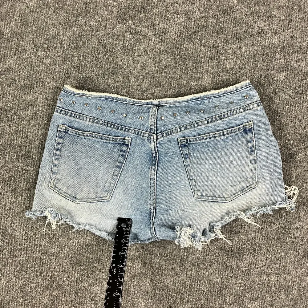 Wild Secret Denim Shorts Womens 9 Light Wash Studded Distressed‎ Frayed Hem